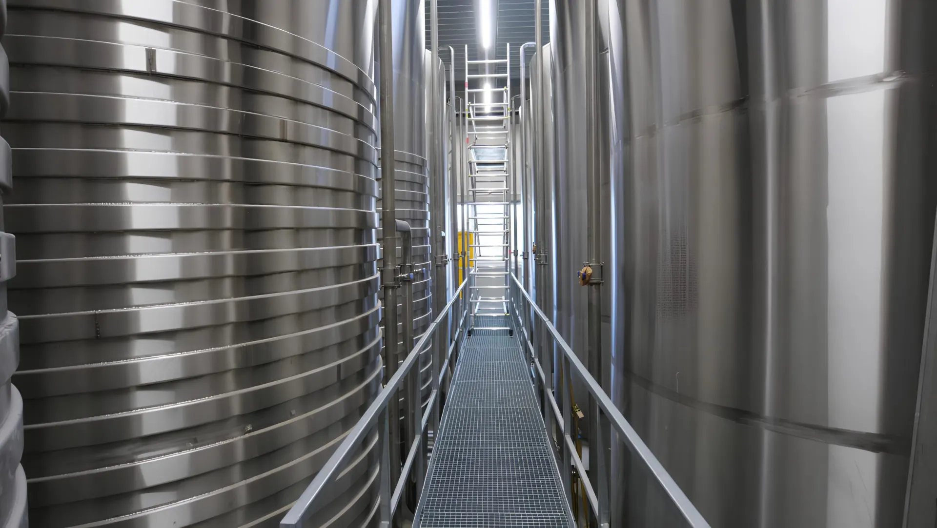 Tanklager von OLIO – Edelstahltanks für Speiseöle